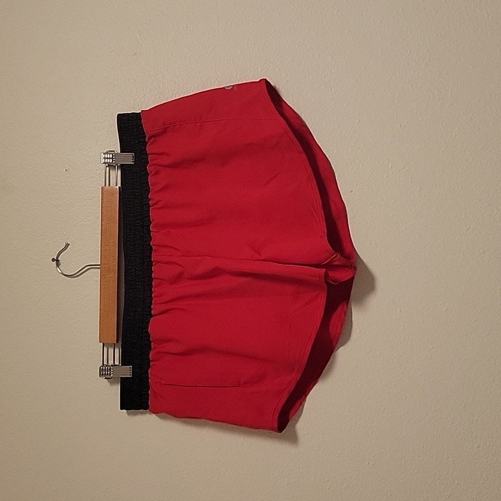 LORI Running Shorts by Oiselle